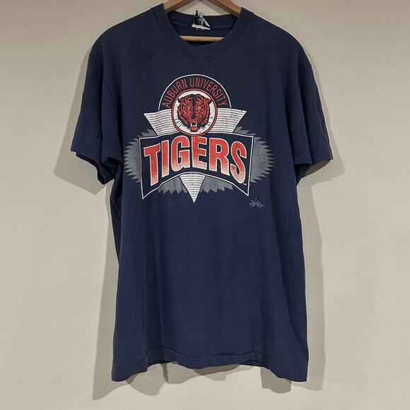 Vintage Auburn University Tigers Tee Shirt - Picture 1 of 5